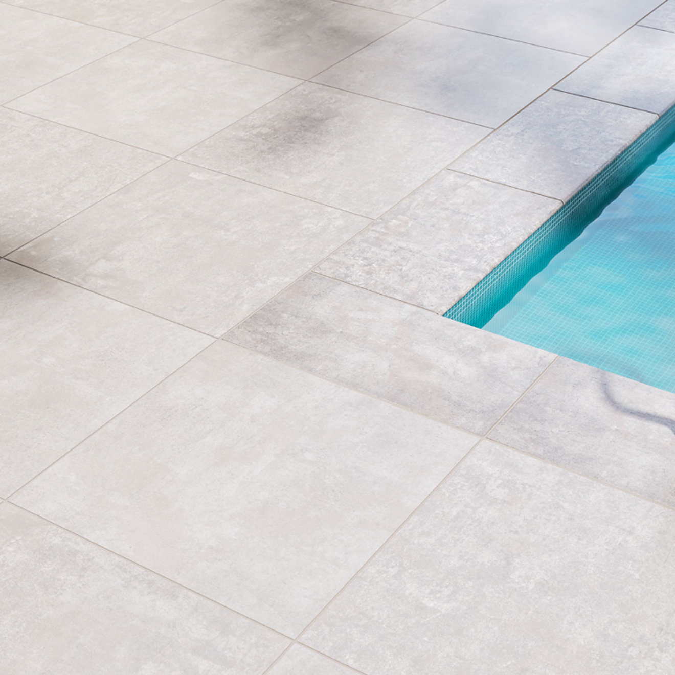 Arterra Paver Beton Grey Matte 24"X 24"x 2CM