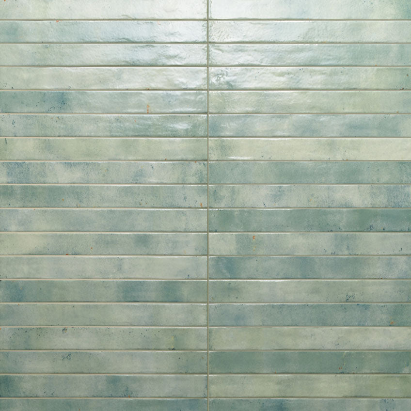 Chroma  Glossy Aquamarine 2" x 18"