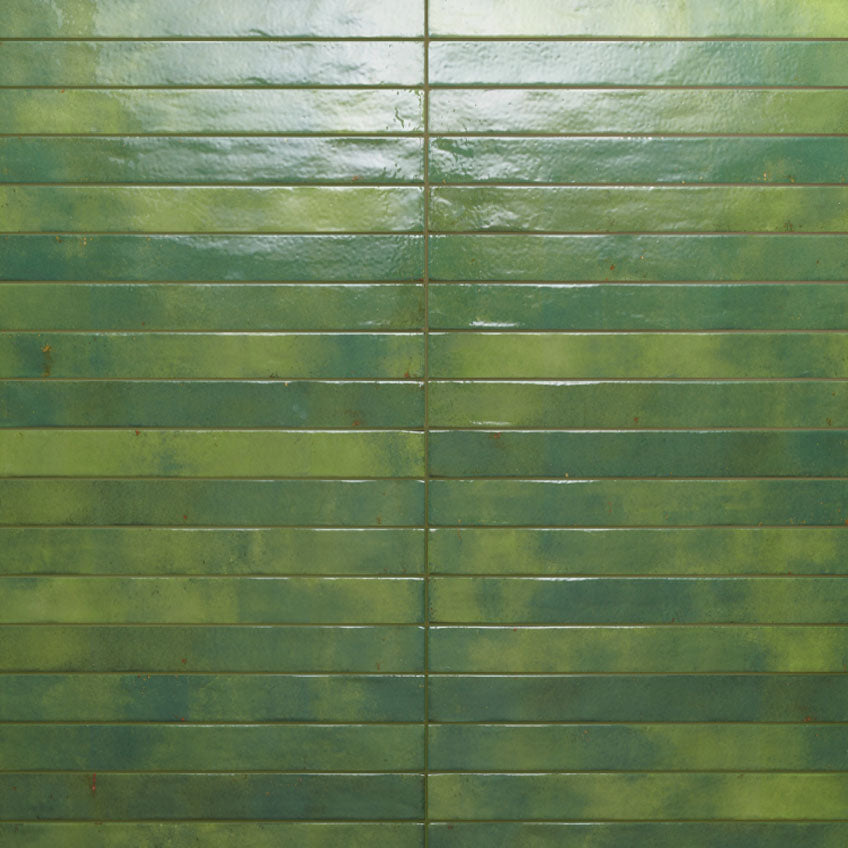 Chroma  Glossy  Green  2" x 18"