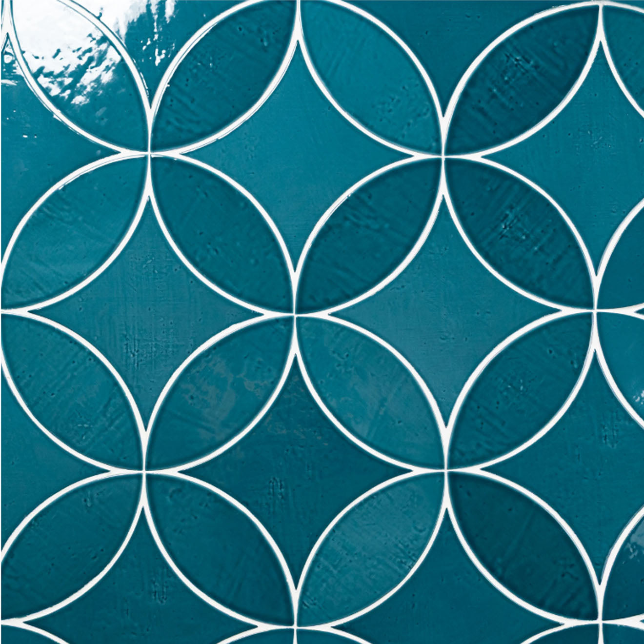Legacy  Glossy Petal Aquamarine 3" x 8"
