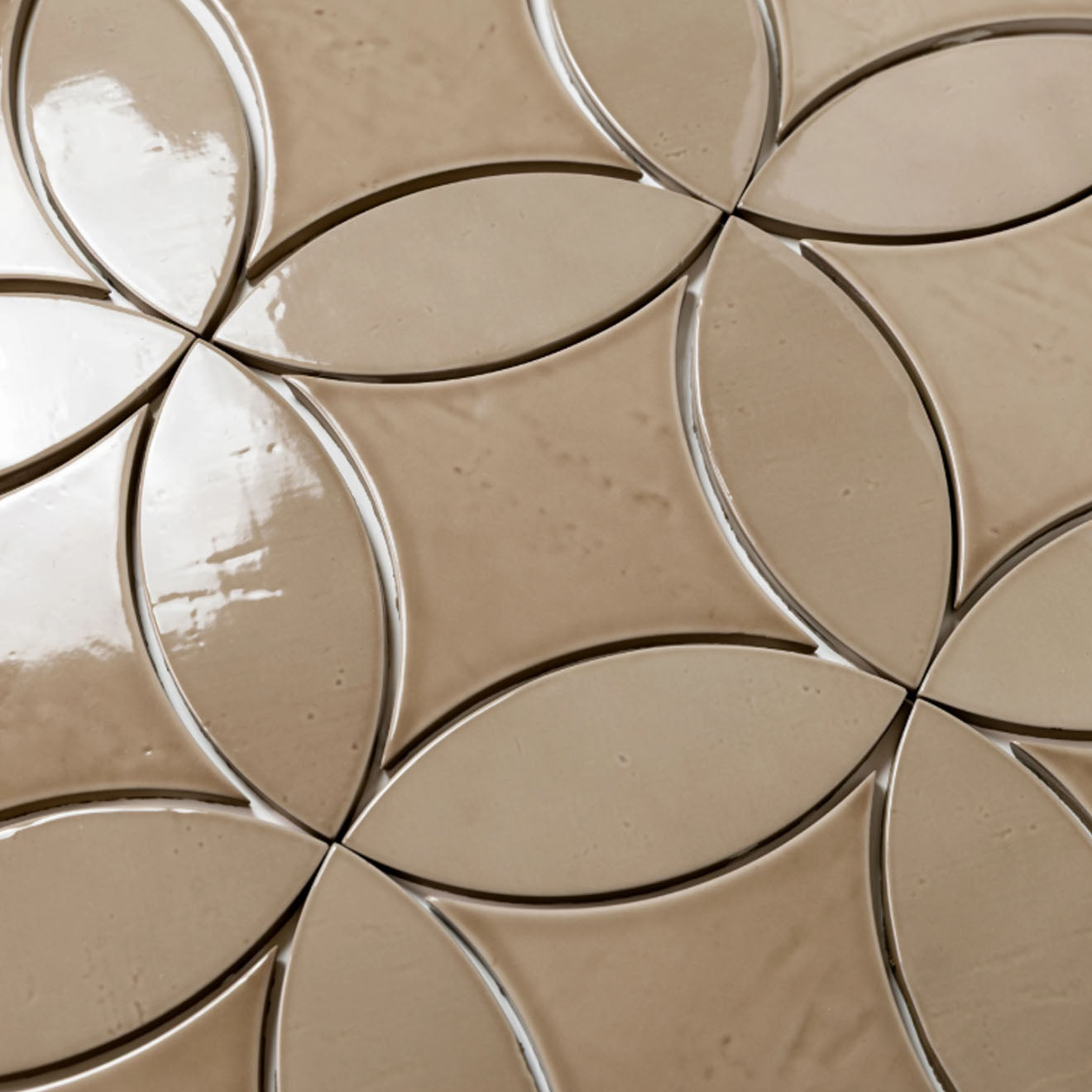 Legacy  Glossy Petal Linen 3" x 8"