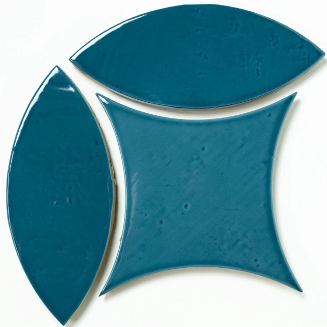 Legacy  Glossy Petal Aquamarine 3" x 8"