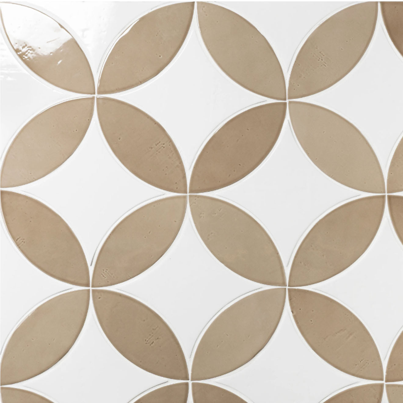 Legacy  Glossy Kite White 6.5" x 6.5"