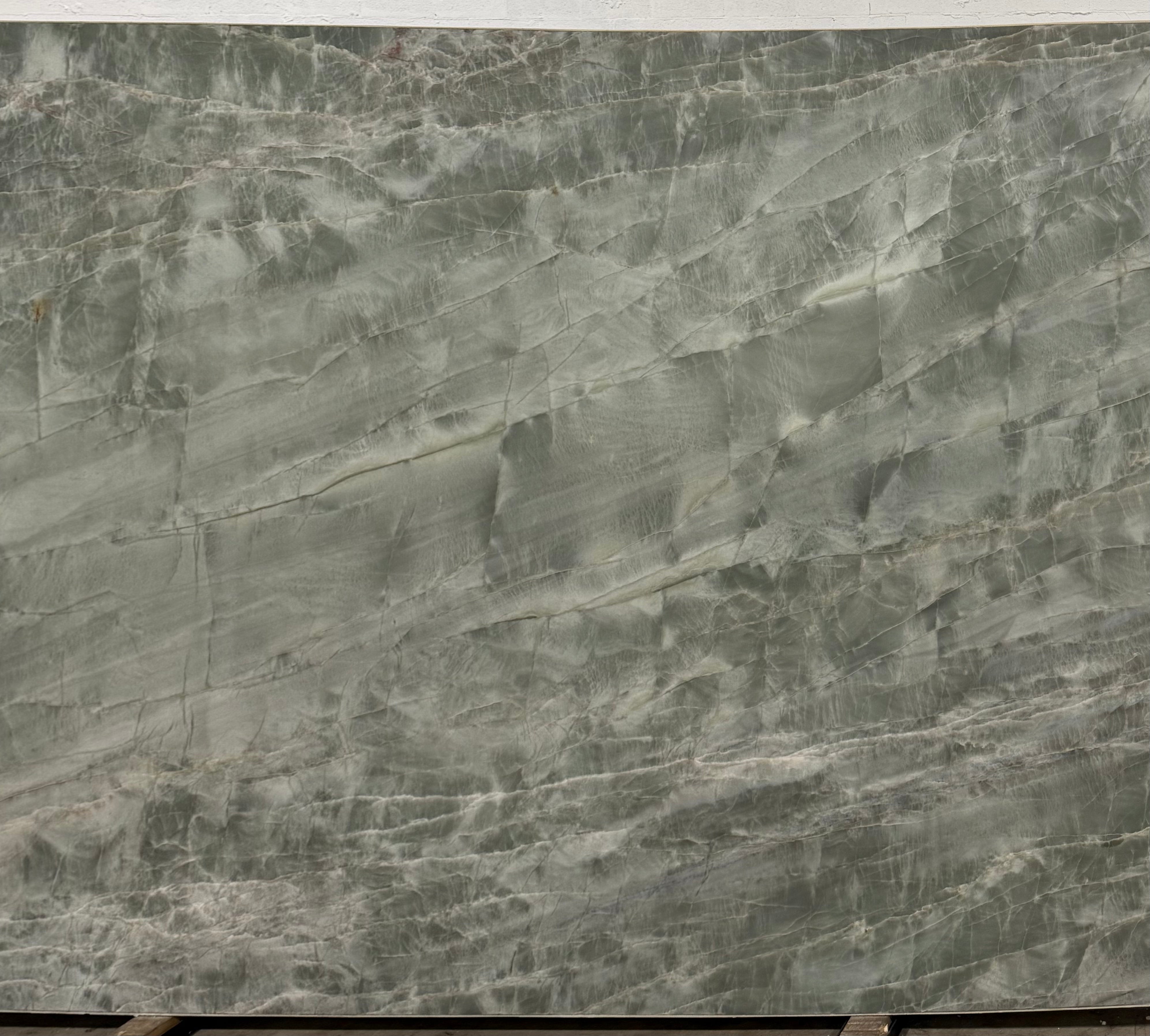 Emerald Green Quartzite — 2CM